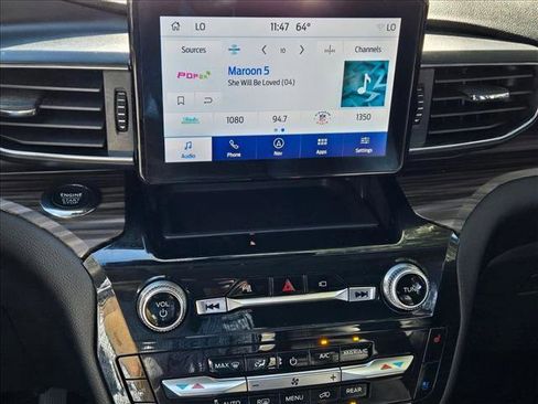 Used 2022 Ford Explorer Limited w/ Equipment Group 301A image 13