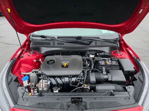 Certified 2023 Kia Forte LXS FWD image 13