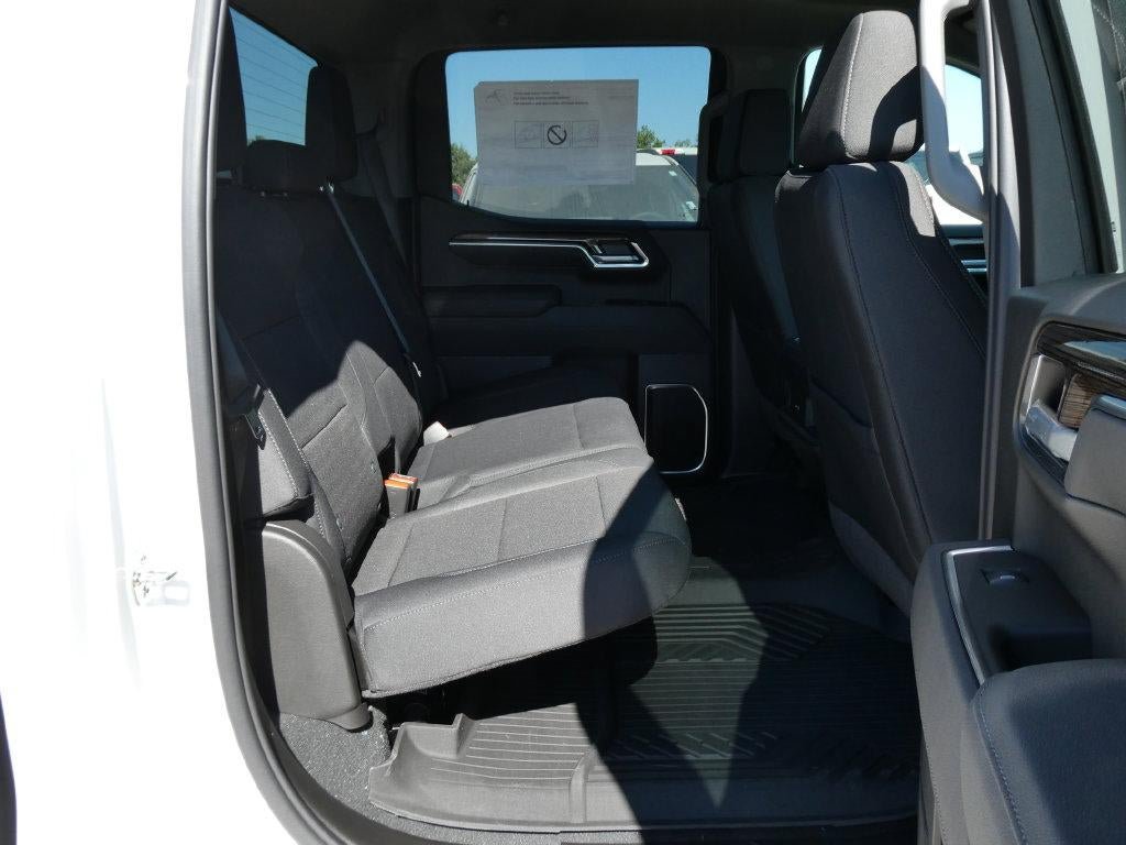 New 2026 Chevrolet Silverado 1500 RST AWD/4WD image 16