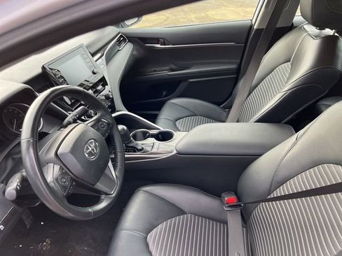 Used 2024 Toyota Camry SE image 20