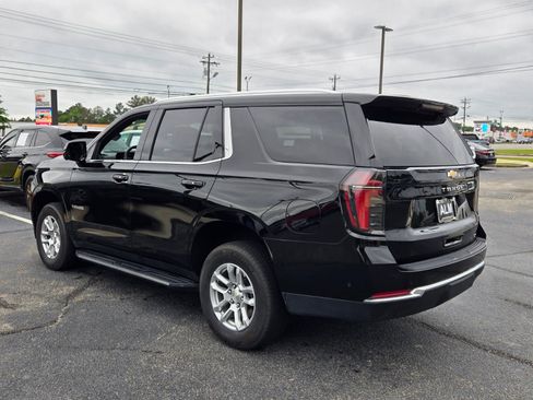 Used 2025 Chevrolet Tahoe LT AWD/4WD image 10