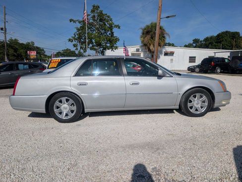 Used 2007 Cadillac DTS Luxury I FWD image 8