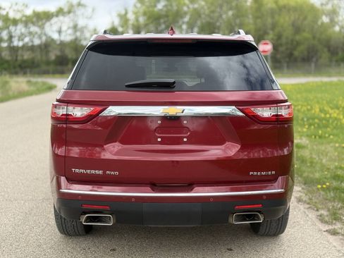 Used 2020 Chevrolet Traverse Premier AWD/4WD image 6