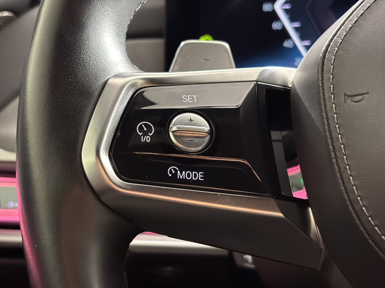 Certified 2024 BMW 760i xDrive AWD/4WD image 18