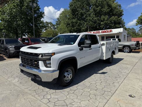 Used 2023 Chevrolet Silverado 3500 W/T w/ WT Convenience Package AWD/4WD image 1