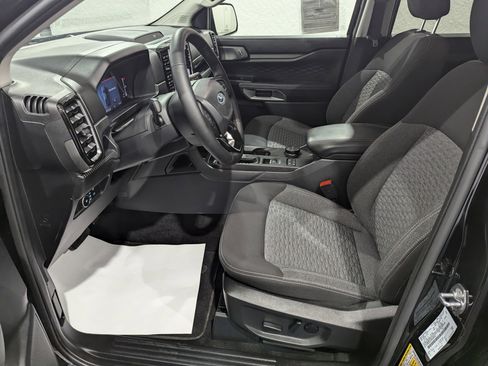 Used 2024 Ford Ranger XLT image 17