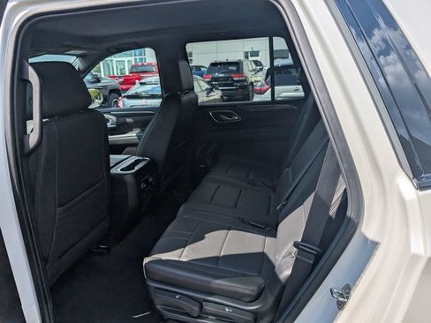 Used 2021 Chevrolet Tahoe RST AWD/4WD image 9