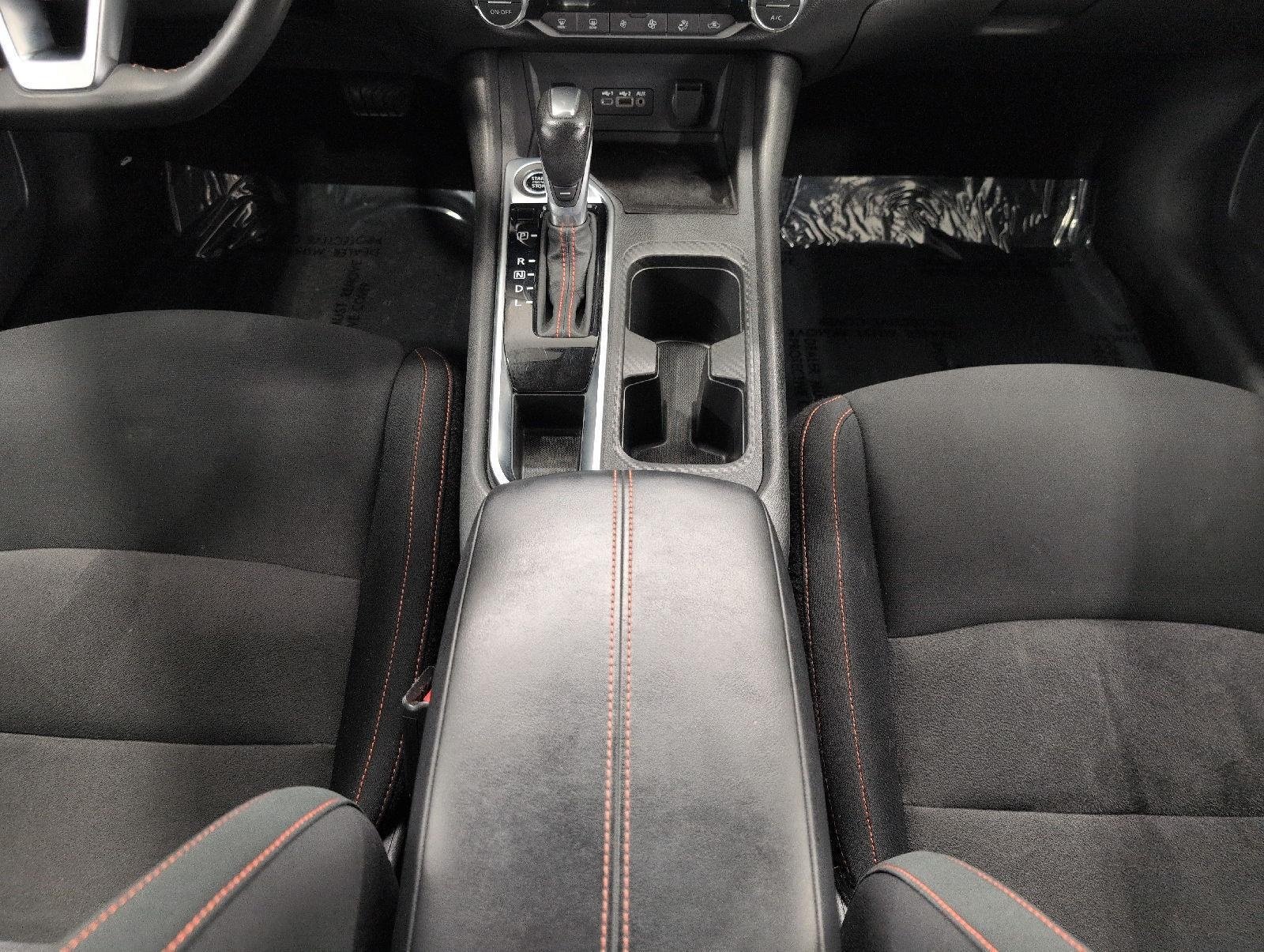 Used 2025 Nissan Sentra SR FWD image 16