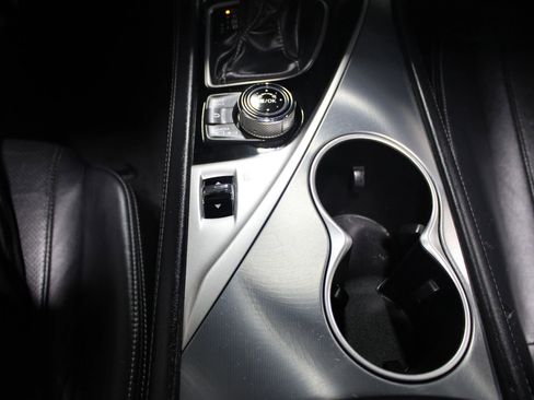 Used 2019 INFINITI Q60 3.0t Luxe w/ Essential Package image 21