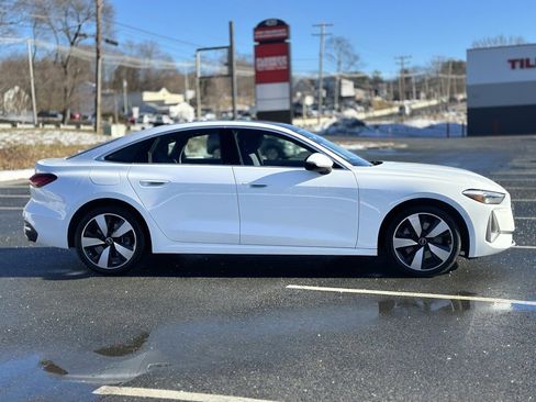 Used 2025 Audi A5 2.0T Premium w/ Convenience Package image 8