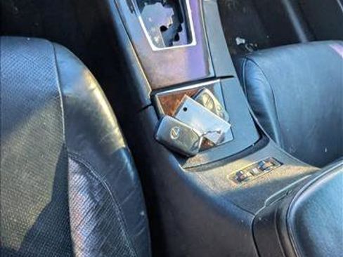 Used 2010 Lexus ES 350 image 16