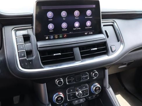 Used 2021 GMC Yukon SLT w/ Rear Media and Nav Package RWD image 8