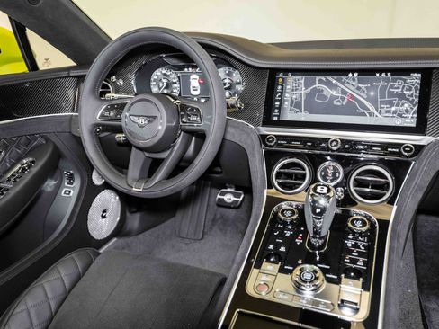 Used 2024 Bentley Continental GT Speed image 21