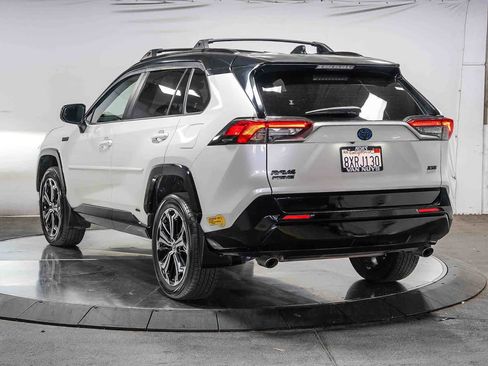 Certified 2021 Toyota RAV4 XSE w/ Weather Package AWD/4WD image 3