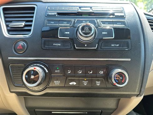 Used 2015 Honda Civic LX image 16