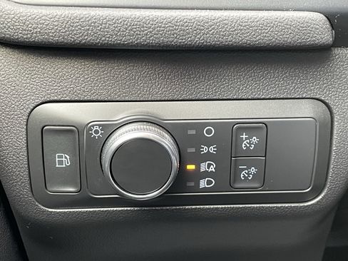 Used 2022 Ford Escape SE w/ Cold Weather Package image 20