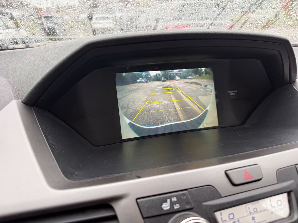 Used 2016 Honda Odyssey Touring Elite image 13