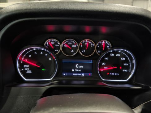 Used 2021 Chevrolet Silverado 1500 RST w/ Z71 Off-Road Package AWD/4WD image 8