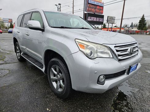 Used 2013 Lexus GX 460 Premium image 6