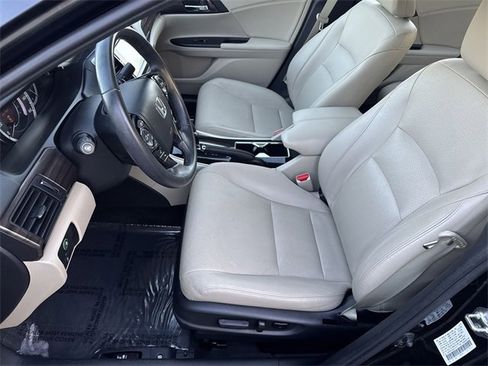 Used 2016 Honda Accord EX-L image 14