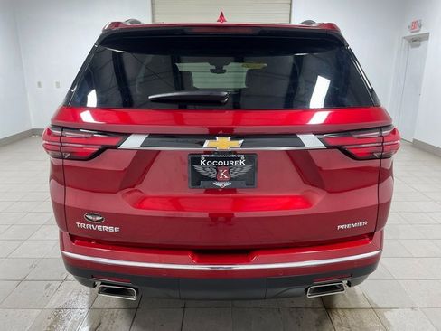 Used 2023 Chevrolet Traverse Premier w/ LPO, Floor Liner Package image 5