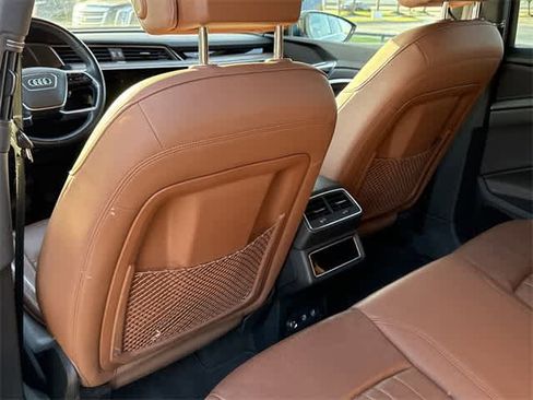 Used 2019 Audi e-tron Premium Plus image 14