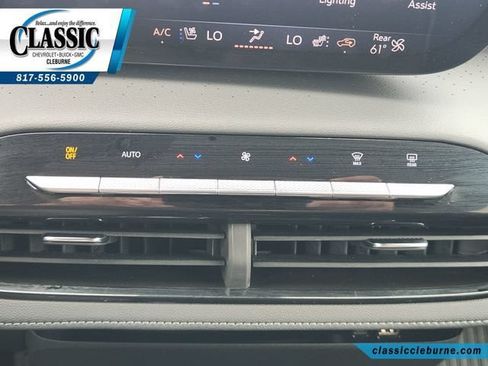 Used 2025 Buick Enclave Avenir w/ Super Cruise Package AWD/4WD image 20