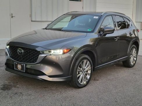 Used 2023 MAZDA CX-5 Signature image 1