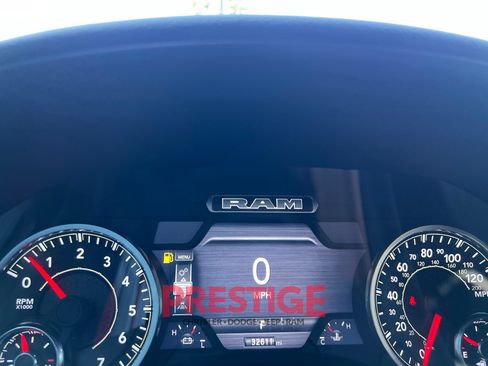 Used 2025 RAM 1500 Big Horn AWD/4WD image 37