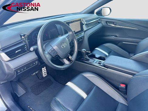 Used 2025 Toyota Camry SE w/ Convenience Package AWD/4WD image 11
