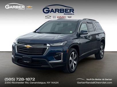Used 2023 Chevrolet Traverse LT w/ LT Premium Package
