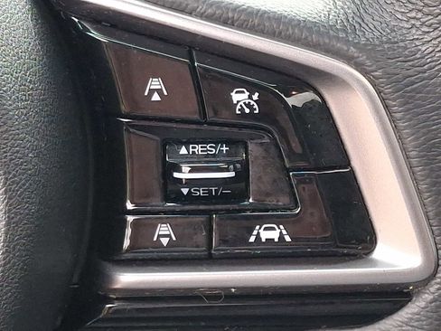 Used 2018 Subaru Outback 3.6R Limited AWD/4WD image 24