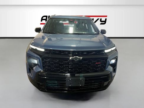 Used 2024 Chevrolet Traverse RS AWD/4WD image 2