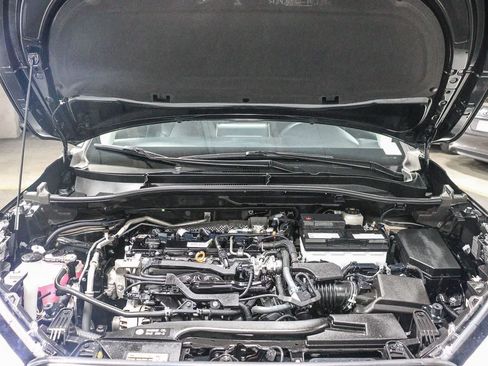 Certified 2024 Toyota Corolla Cross XLE w/ Convenience Package AWD/4WD image 29