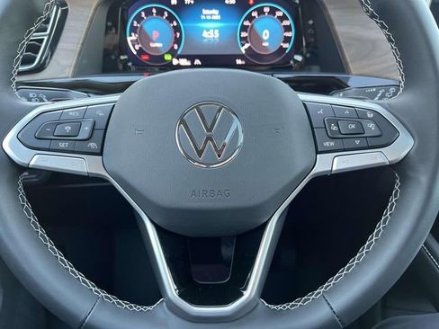 New 2026 Volkswagen Atlas SE FWD image 14