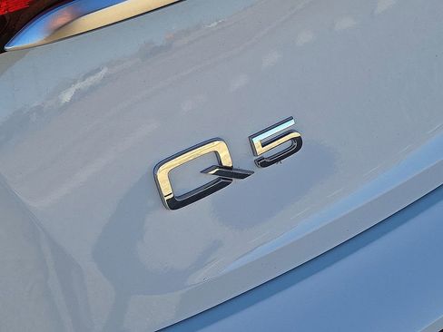 Used 2023 Audi Q5 2.0T Premium Plus image 12