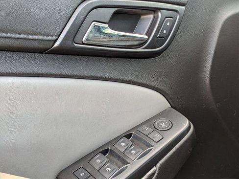 Used 2016 Chevrolet Tahoe LT image 4