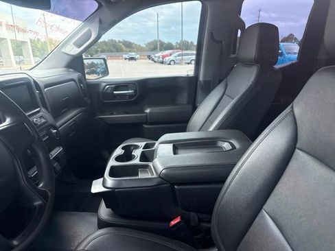 Used 2021 Chevrolet Silverado 1500 W/T w/ WT Fleet Convenience Package AWD/4WD image 2