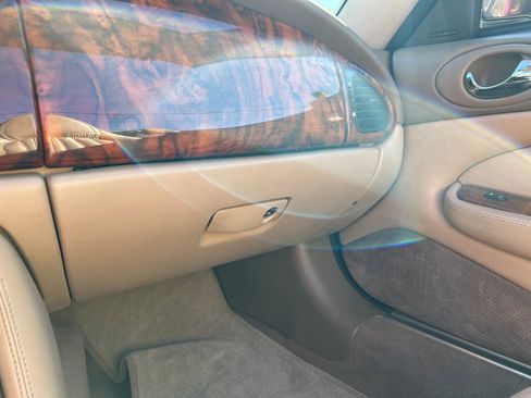 Used 1998 Jaguar XK8 Convertible RWD image 39