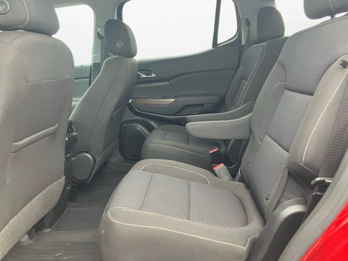 Used 2023 GMC Acadia SLE w/ Driver Convenience Package FWD image 16
