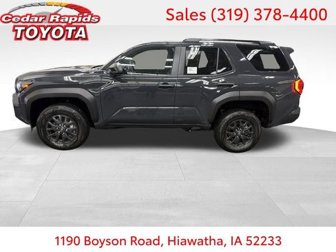 New 2026 Toyota 4Runner SR5 image 2