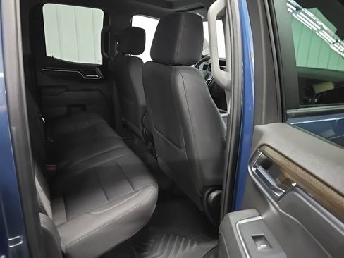 Used 2024 Chevrolet Silverado 1500 RST AWD/4WD image 17