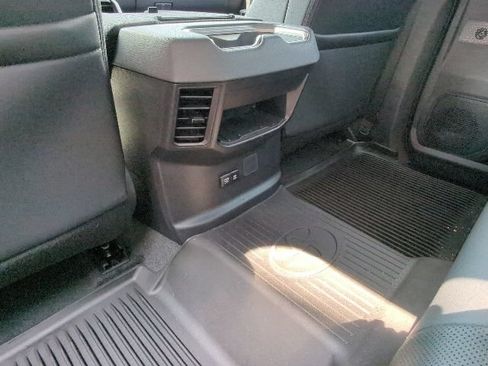 Used 2026 Toyota Tundra Limited AWD/4WD image 28