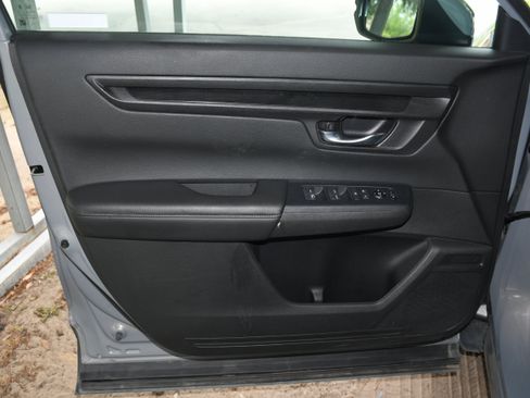 Used 2024 Honda CR-V EX image 10
