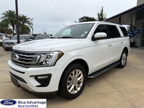 Used 2020 Ford Expedition XLT w/ Equipment Group 202A RWD image 5
