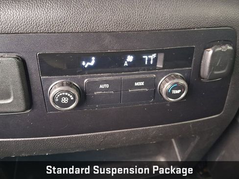 Used 2015 GMC Yukon XL SLE w/ Convenience Package image 13