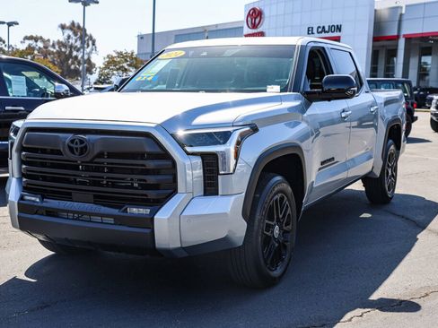 Used 2024 Toyota Tundra Limited AWD/4WD image 20