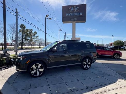 Certified 2024 Hyundai Santa Fe Limited image 7