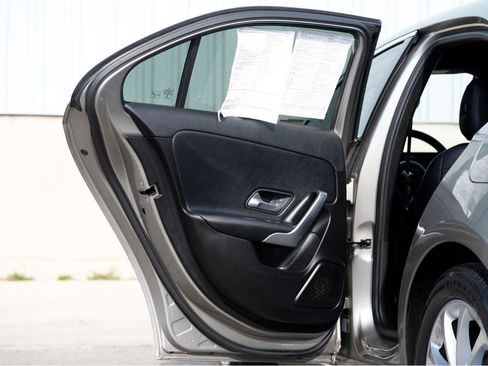 Used 2019 Mercedes-Benz A 220 4MATIC image 34