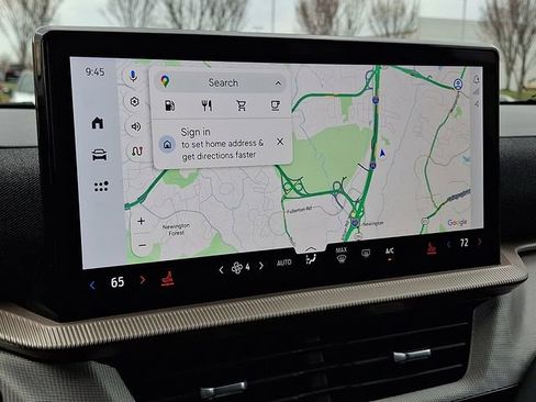 Used 2025 Ford Explorer Active image 17